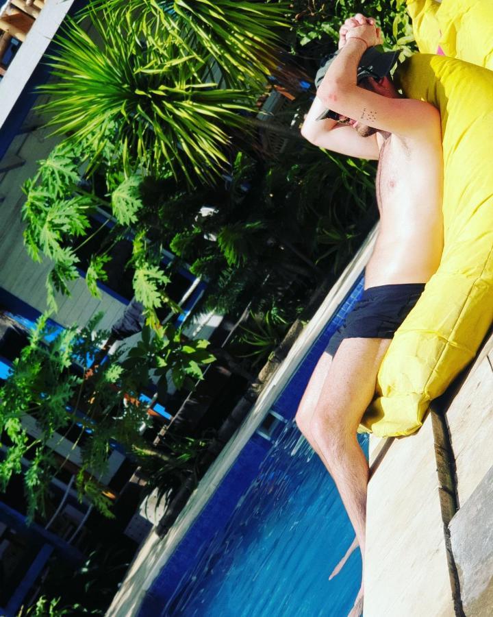 Privatunterkunft Tropical House