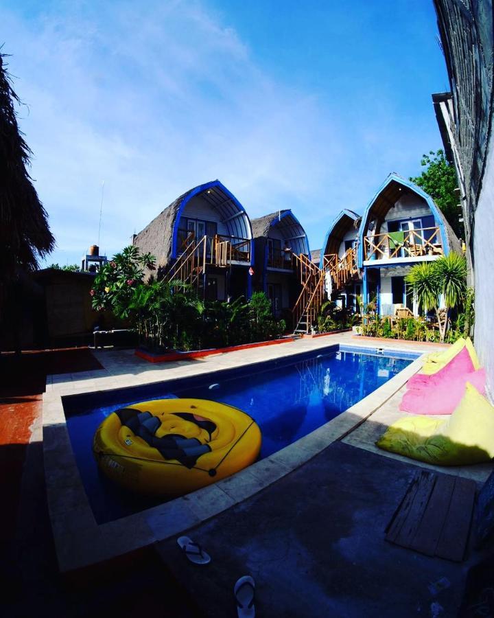 Privatunterkunft Tropical House *