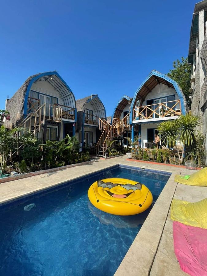 Tropical House *